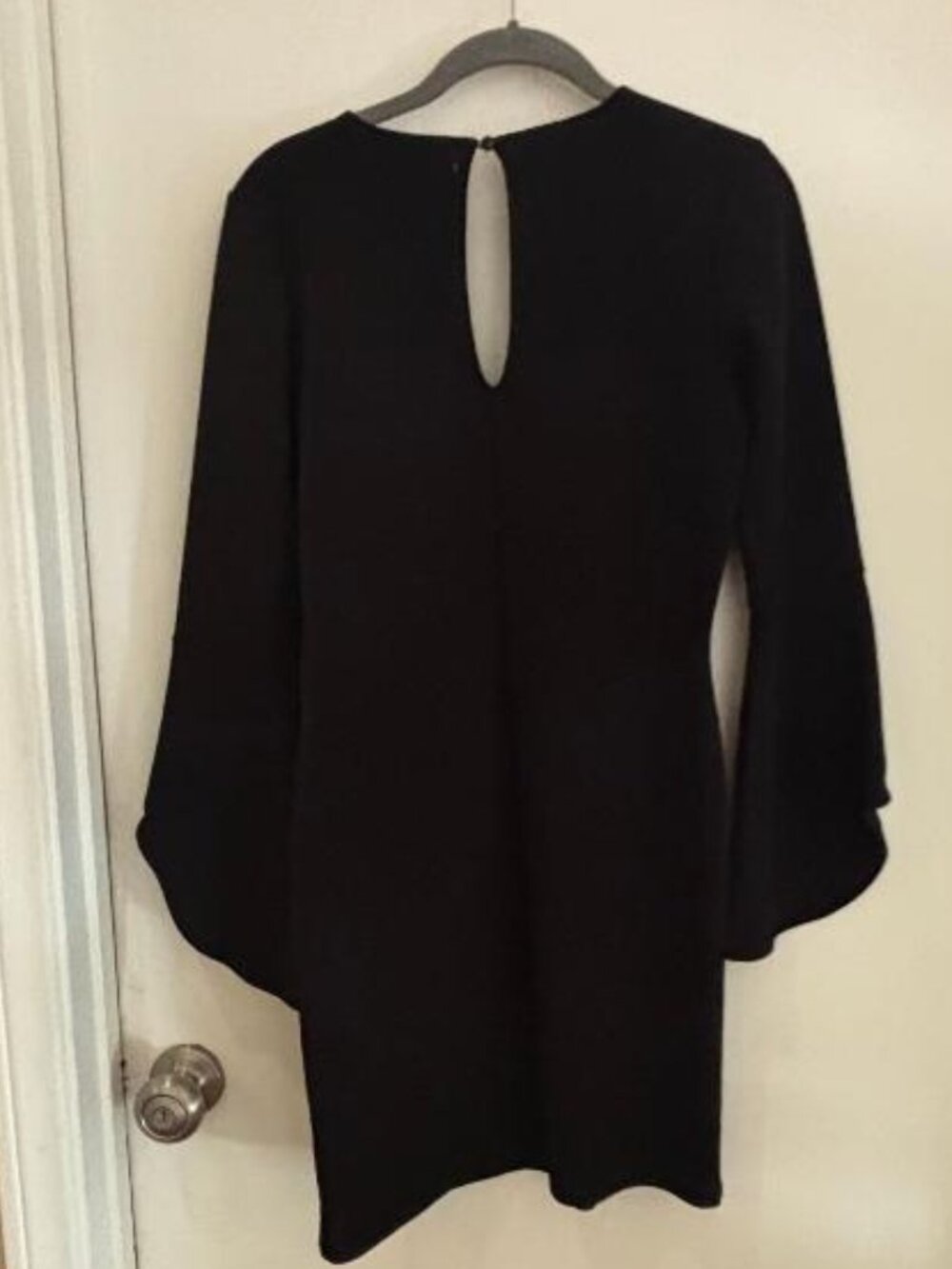 Almost Famous Long Tulip Sleeves Midi Black Dress L